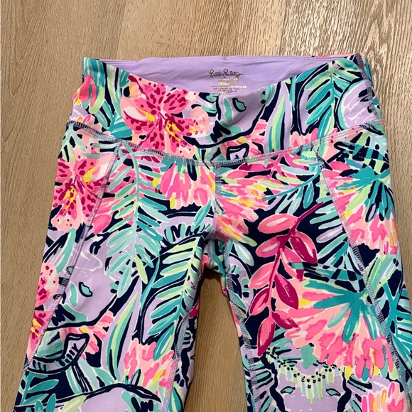 Lilly Pulitzer Vibrant Tropical Print Leggings New with Tags Size Small - Picture 4 of 16